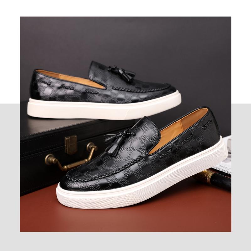 Новые черные мужские кроссовки Slip-On Solid Tassels Brown Platform Shoes Men's Vulcanize Shoes Size 38-46