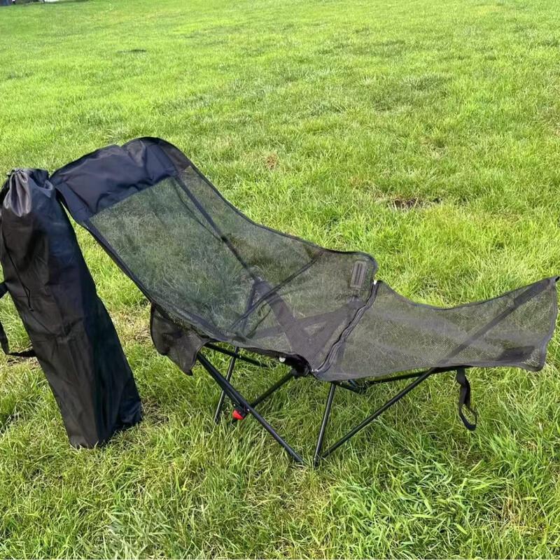 ZISIZ Folding Recliner with Footrest