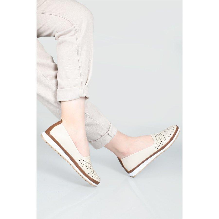 Женская повседневная обувь Мокасины