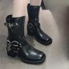 Женские мотоциклетные ботинки с толстой подошвой и толстым каблуком, модные ботинки 2024 года из искусственной кожи с заклепками и металлической пряжкой на ремне, стиль панк, до середины голени
