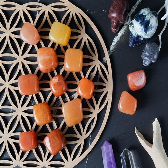 Красный авантюрин, падающие камни, Рейки Чакра, Исцеляющая галька, наполнители для ваз, падающий камень для украшений, декора для домашнего офиса, подарочный набор, набор из 13 предметов