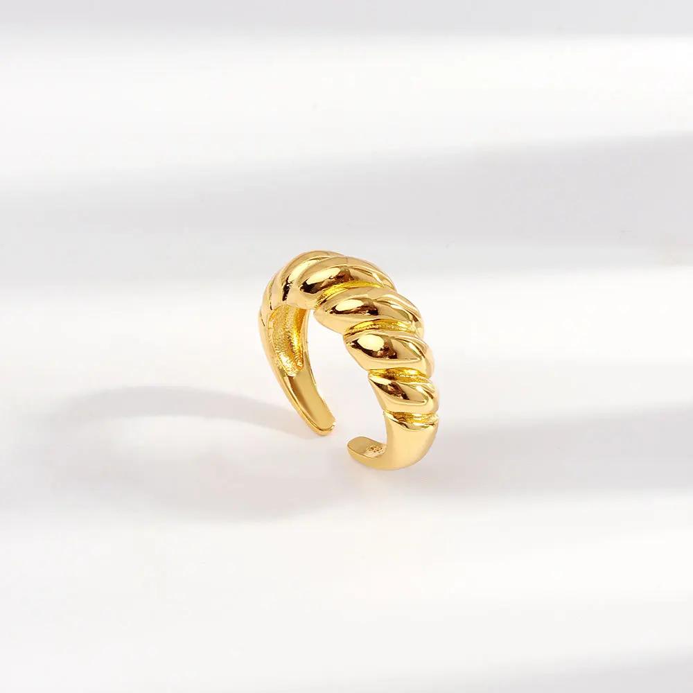 18K Gold Plated Stainless Steel Twist Bread Design Ring Croissant Adjustable Rings for Women Thick Stacking Band Couple Jewelry