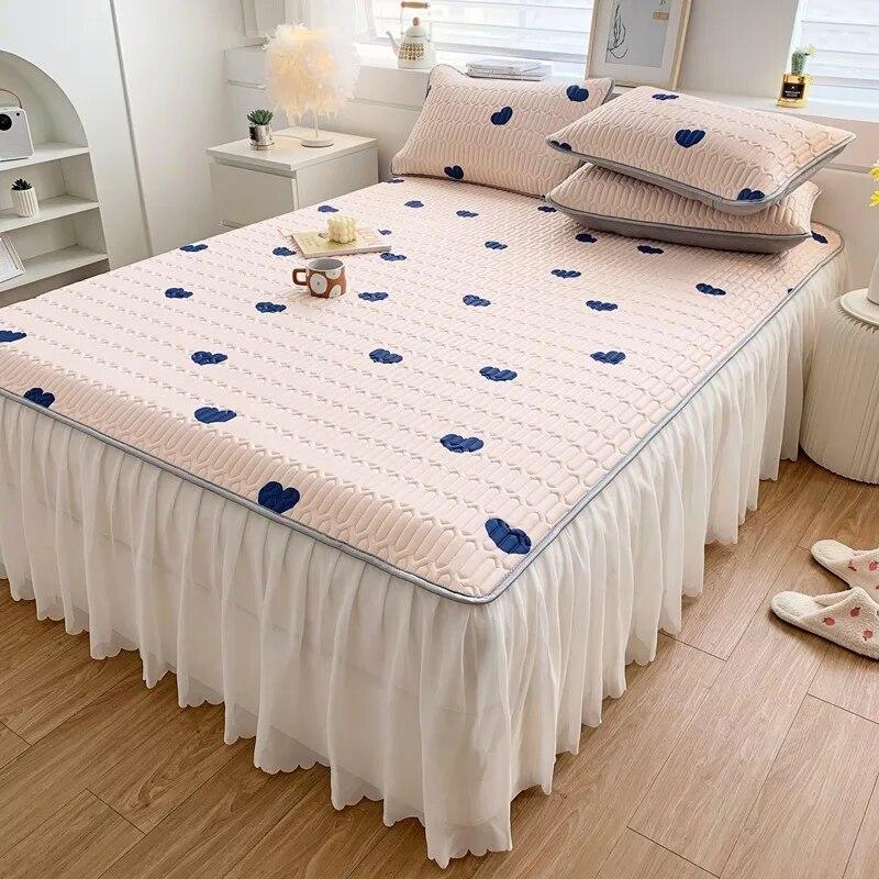 Летний комплект прохладных простыней из латекса, благоприятный для кожи, моющийся, кондиционер, юбка-кровать, нескользящие защитные чехлы для матраса