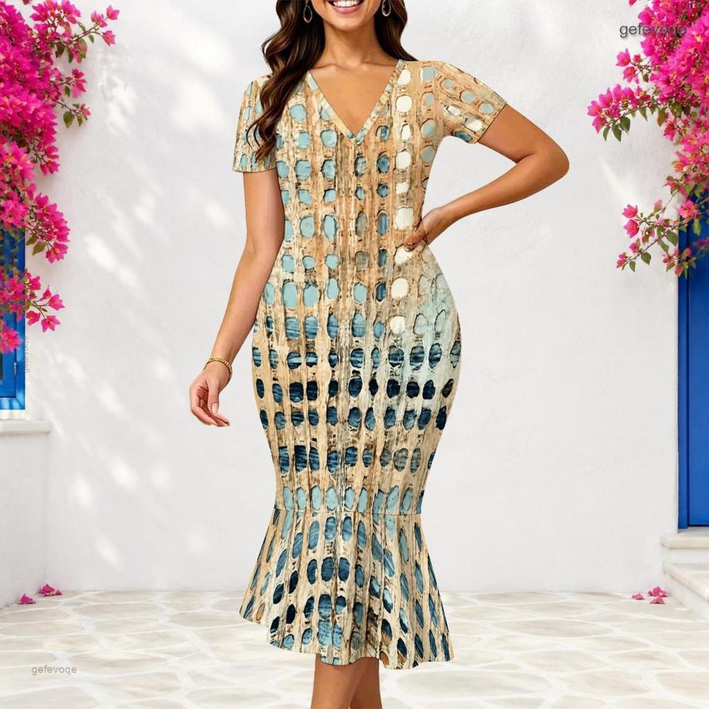 Women Plus Size V Neck Short Sleeve Gray Geometric Printed Fitted Fishtail Dress