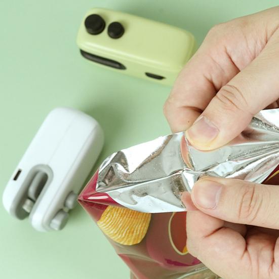 Mini Bag Sealer And Cutter USB Rechargeable Heat Seal Tool for Snacks Vegetables