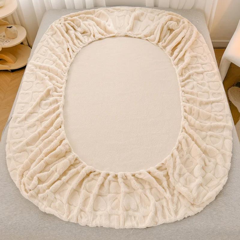 Warm Fitted Bed Sheet Taff Velvet Fleece Bed Linen Coral Fleece Bed Sheet with Elastic Band Bedsheet Mattress Protection Cover(No Pillowcase)