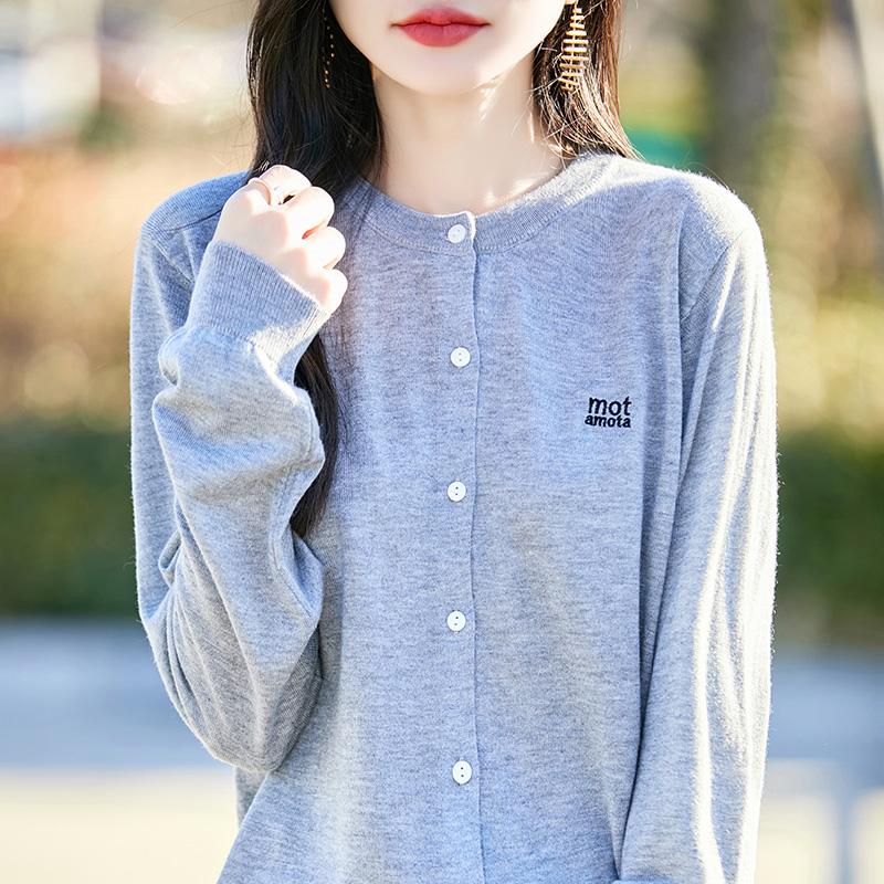 Женский легкий кардиган из 50% шерсти и 50% шелка Mulberry — универсальный трикотаж на все 4 сезона для комфорта и стиля в любое время года