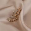 Brooch High-end Sense Light Luxury High-end Women's Simple Versatile Leaf Diamond Clothing Brooch Pin Accessories Brooch