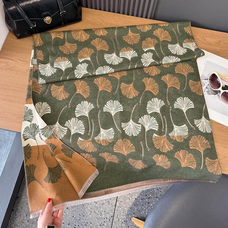 Comfortable Imitation Cashmere Scarf Women'S Versatile Elegant Ginkgo Leaf Scarf Thickened Warm Shawl Scarf