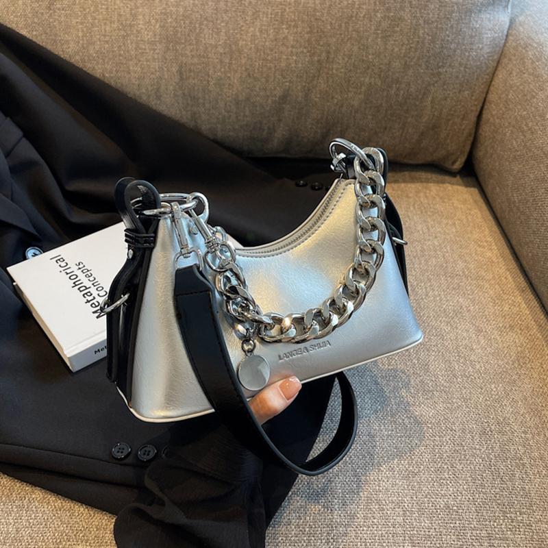 Высококачественная ручная маленькая сумка с цепочкой для женщин, новинка 2023 года, текстурированная нишевая сумка на одно плечо, модная маленькая сумка через плечо