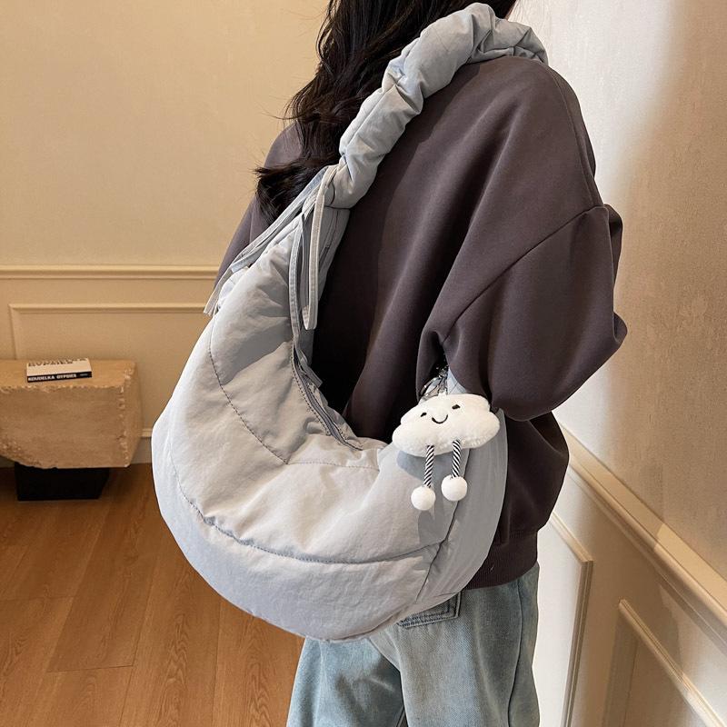 Нейлоновая ткань пуховая хлопковая сумка для одежды женская осенне-зимняя повседневная плиссированная на плечо большая вместимость для поездок на работу сумка-мессенджер тоут