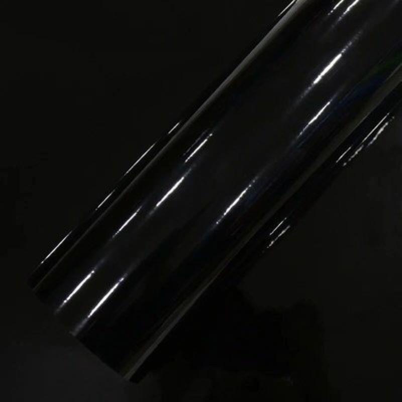 Пленка для смены цвета и наклейка на крышу автомобиля и мотоцикла