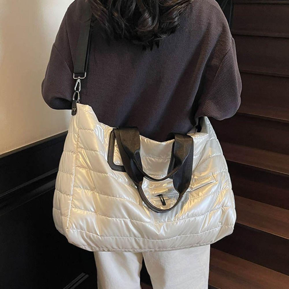 New Expandable Duffle Pack Waterproof Foldable Handle Pocket Wet and Dry Separation Multiple Pocket Tote Bags Gym