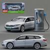 Модель автомобиля Skoda Superb EV литая 1/35 со звуком и светом, детская металлическая игрушка, машинка, подарок, коллекция, миниатюрная машина