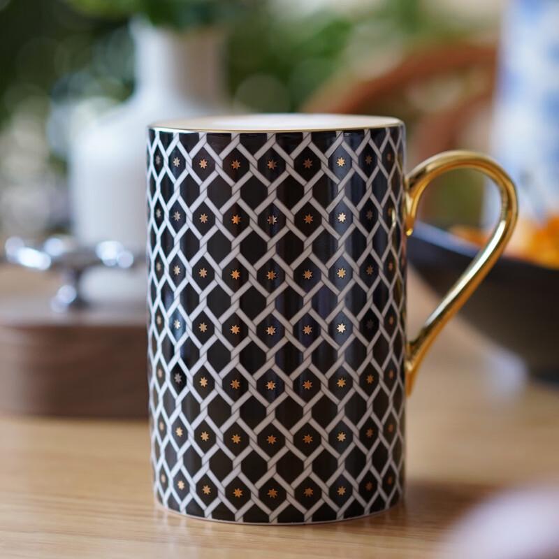Кружка Hantun из костяного фарфора с алмазным узором