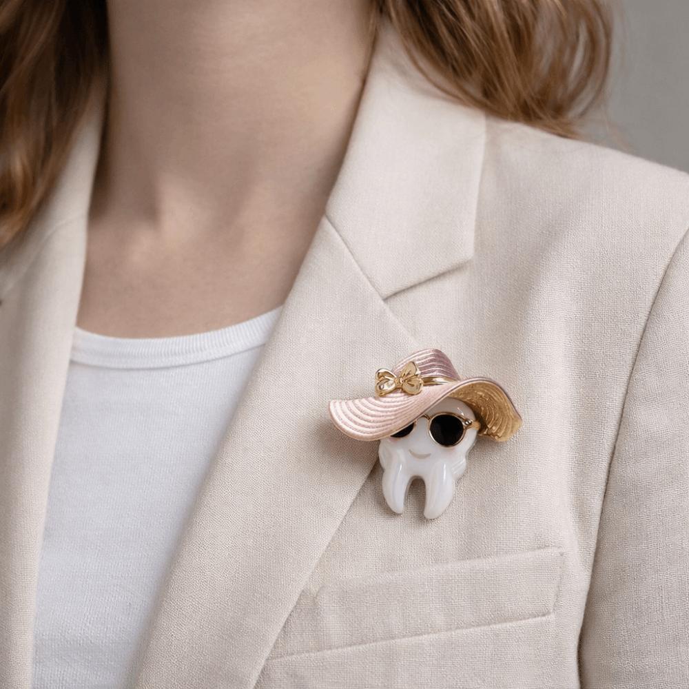 Cartoon Cool Tooth Brooch Zinc Zinc Zinc Alloy Hat Teeth Brooch Fashion Clothing Corsage  Banquet Party