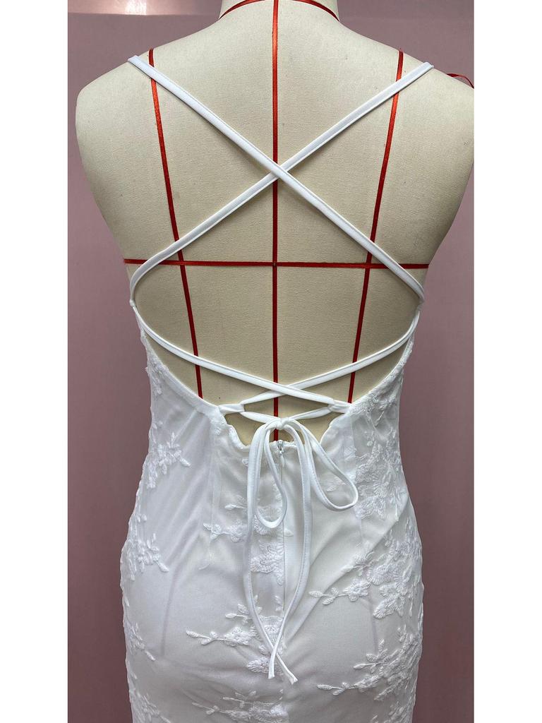 2025 Sexy V-Neck White Spaghetti Strap Evening Gown