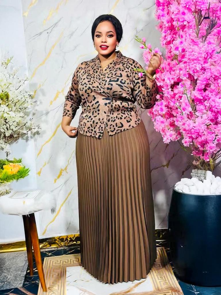 Женское платье большого размера с плиссировкой и принтом золотой фольгой высокого класса, с длинной юбкой, имитирующей двойку - Повседневный стиль