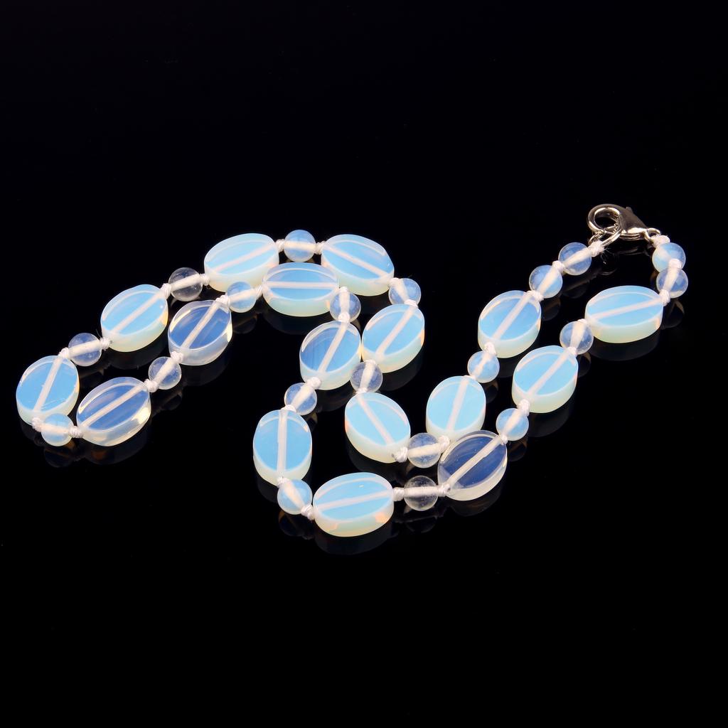 Женские ожерелья из полудрагоценных камней