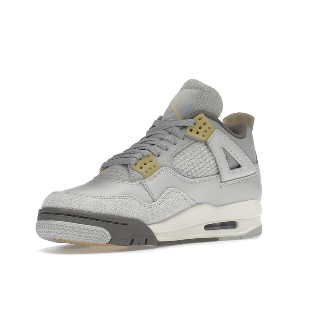 Кроссовки унисекс Air Jordan 4 Retro SE Craft Photon Dust серые бледно-ванильные с белым DV3742-021