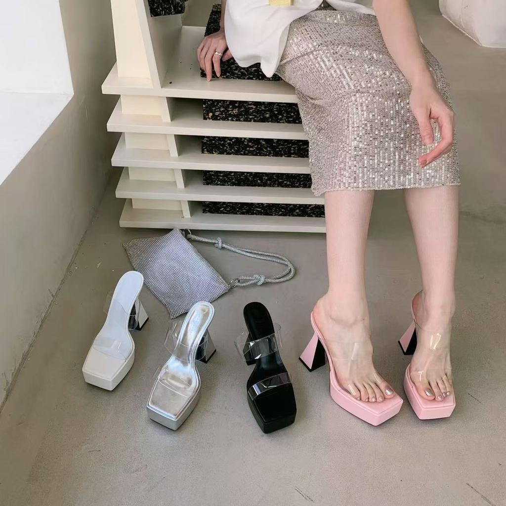Водонепроницаемый стол на толстом каблуке, взрывоопасные тапочки маленького мужчины, женские летние 2025 с квадратным носком, прозрачная толстая подошва, ношение высоких каблуков