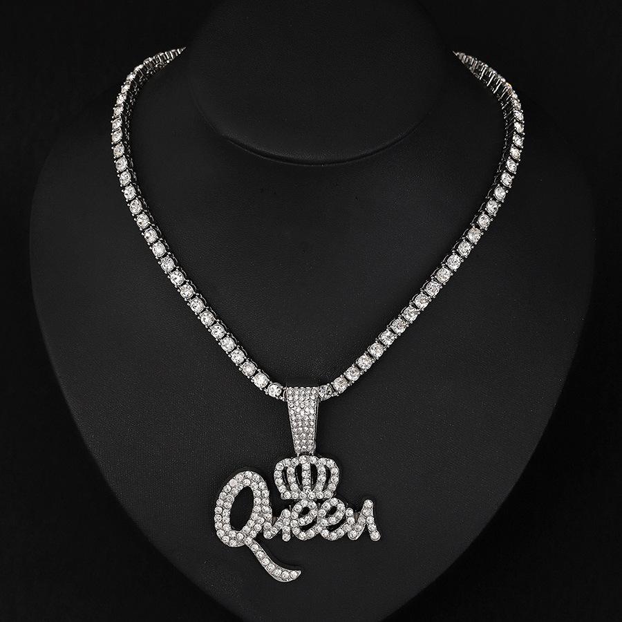 Hip Hop Zinc Alloy Crown QUEEN Letter Full Diamond Pendant Temperament Personality Necklace Jewelry Men