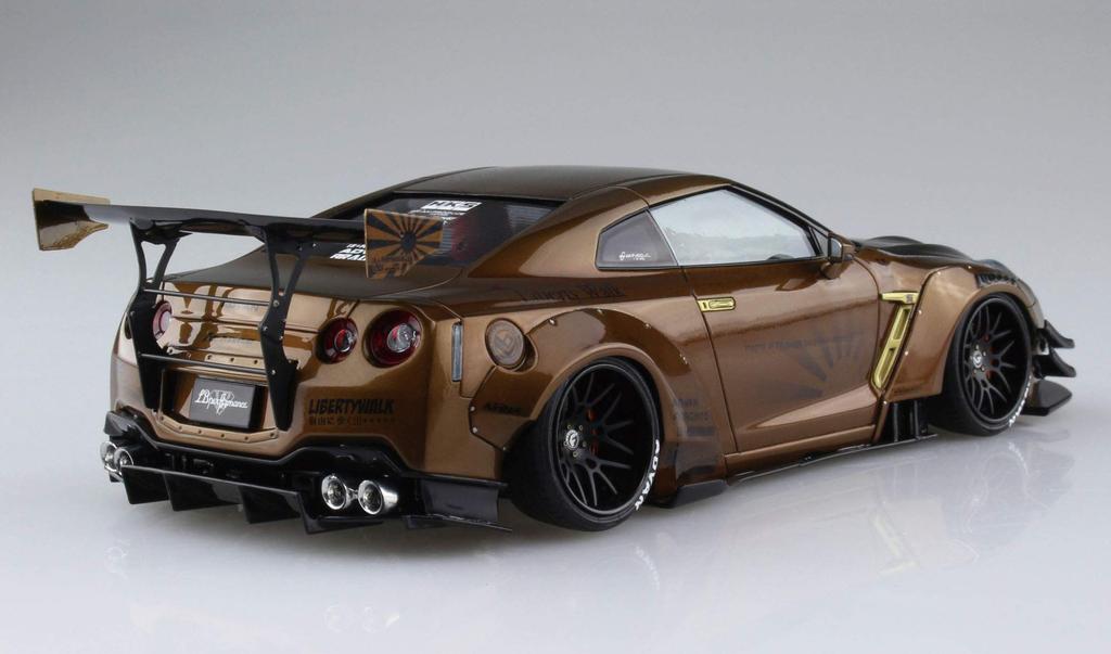 Aoshima Bunka Kyozai Scale Liberty Walk Series 12 LB Works R35 Type 2 1 Plastic Model (AOSHIMA) 1/24 No. GT-R Ver.