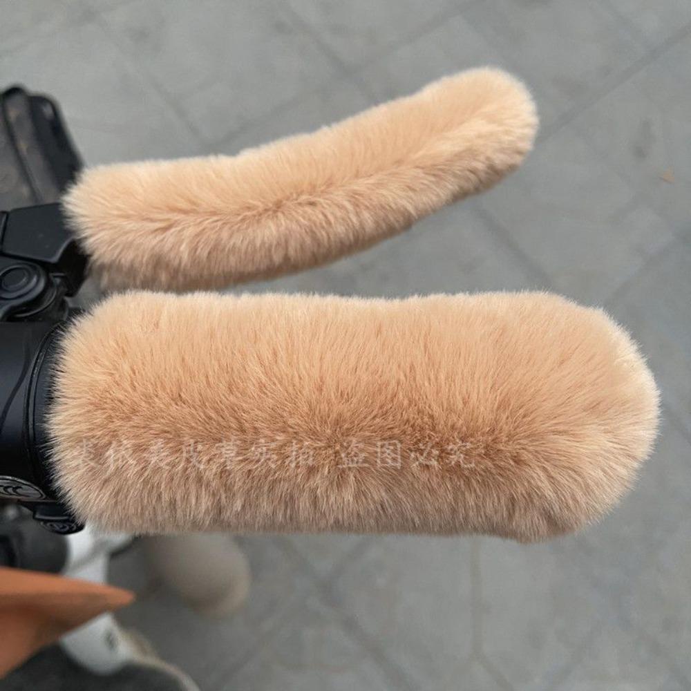 A Set Warm Insulation Motorcycle Handle Guards Three-Wheeled Plush Hand  Winter Riding
