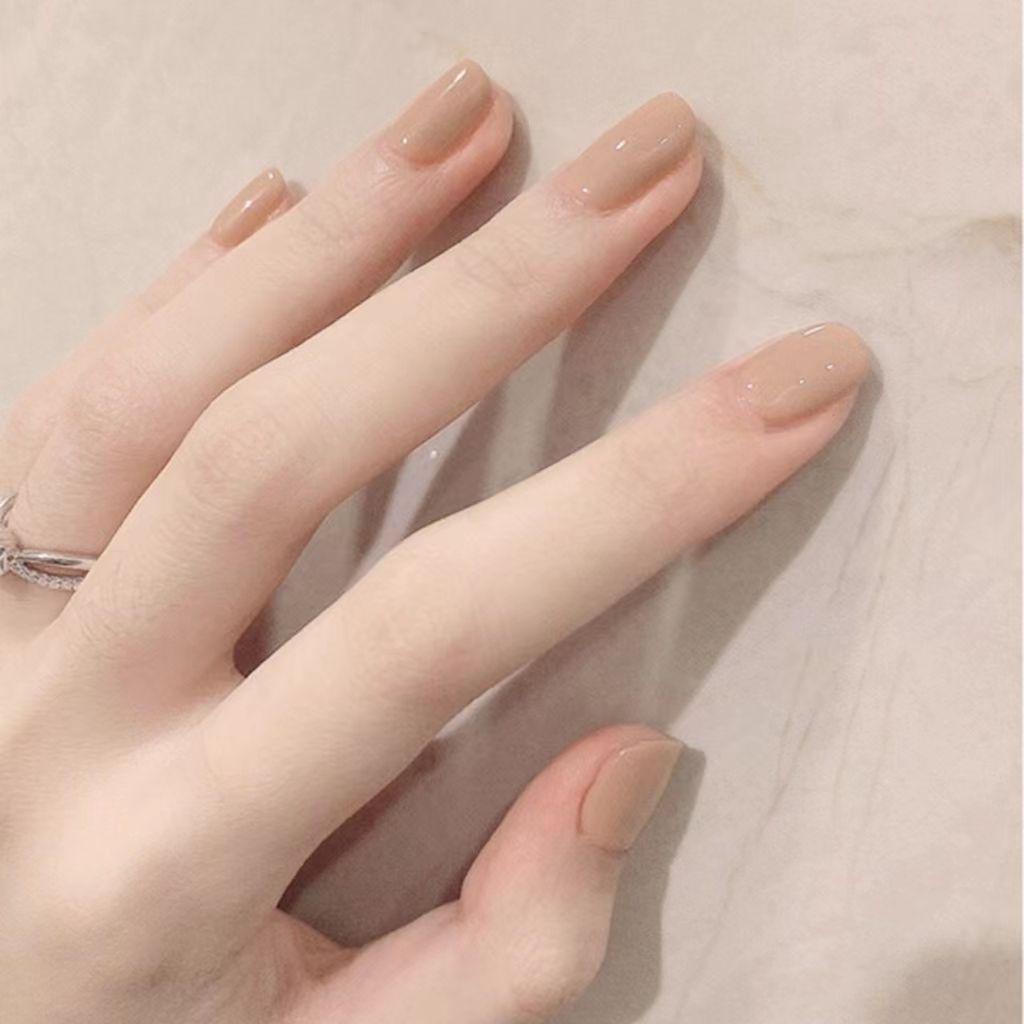 Водостойкий лак для ногтей Nude Quick-Dry — стойкий, не требует запекания, не выцветает, не рвется, отбеливающая формула для лета 2025 года