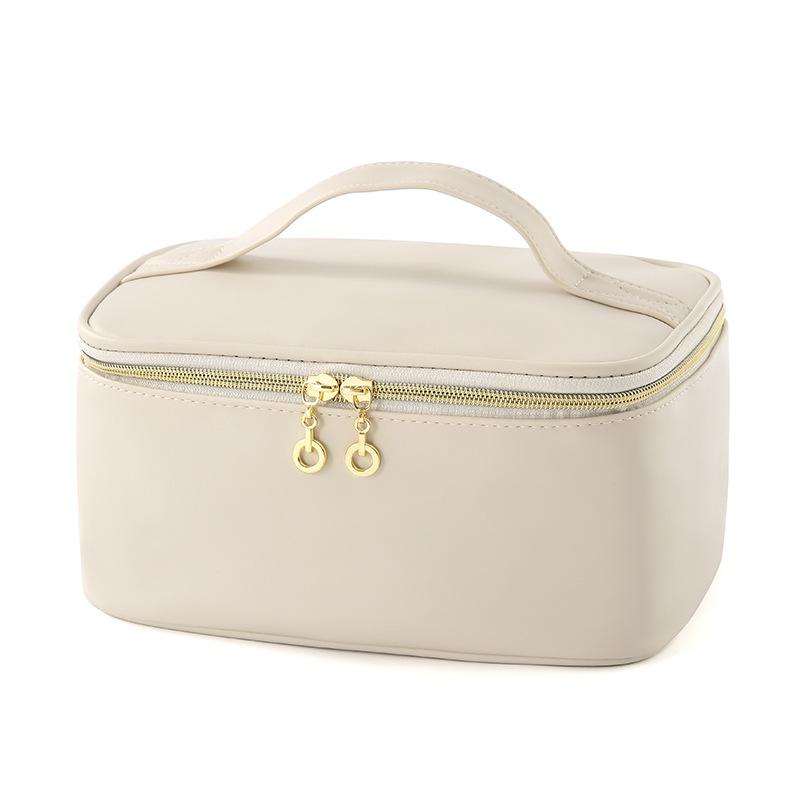 Popular Large Capacity Women's Cosmetic Travel Handbag and Toiletry Bag