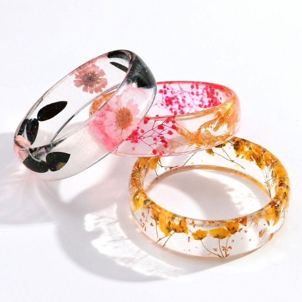 Transparent Design Flower Bangle Round Shape Transparent Resin Bracelet Casual Accessory
