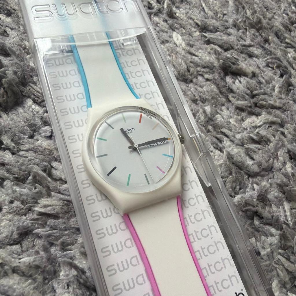 Б/у Swatch GW708 Новый, неиспользованный