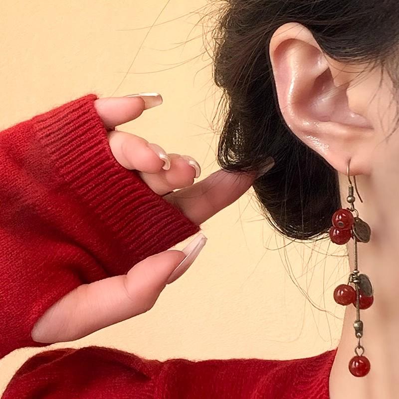 Серьги-иглы из серебра 925 пробы с геометрическим узором красного цвета для женщин — праздничные, сдержанные, идеально подходят для осени и зимы