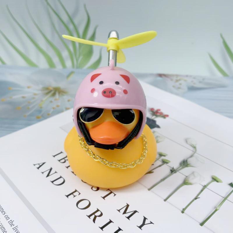 Wind-Resistant Electric Yellow Duck Dashboard Ornament