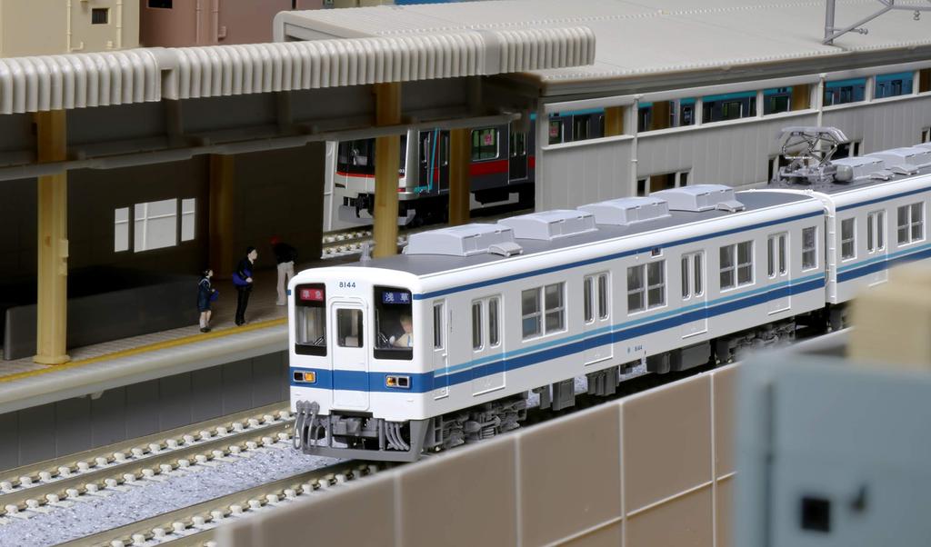 KATO N Gauge Tobu Railway 8000 Series Updated Car Addition Set Железнодорожная модель поезда 4-вагонный 10-1648