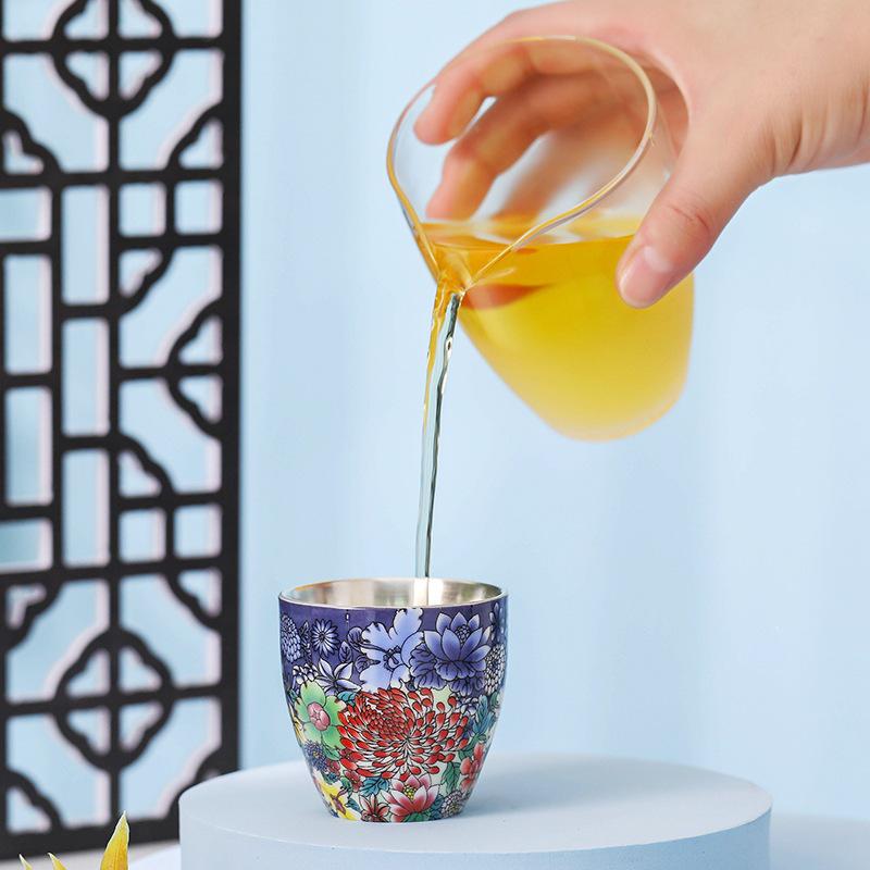 Фарфоровая чайная чашка с серебряной эмалью: Портативный, креативный подарок на Новый год, чайная пиала