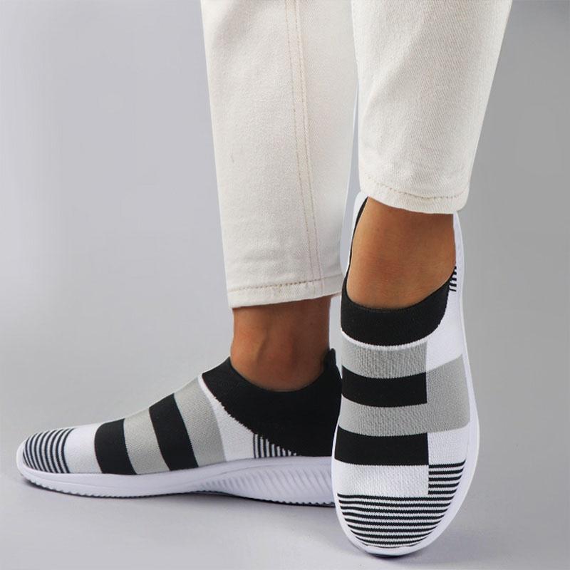 Women Sneakers Vulcanized Shoes Sock Sneakers Women Summer Slip On Flat Shoes Women Loafers Casual Socks Shoes