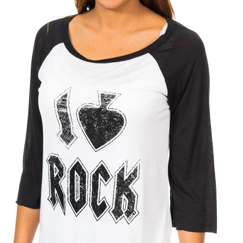 Женская футболка с рукавом 3/4 и вырезом-лодочкой 10DML0381