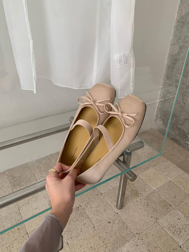 Women's 2cm Heel Bowknot Summer French Style Pumps - Elegant for Parties & Office