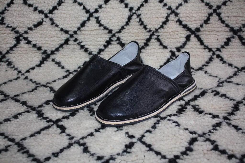Handmade Berber Slippers In Leather for Men and Women Round Toe Black  Interior Exterior Made In Morocco