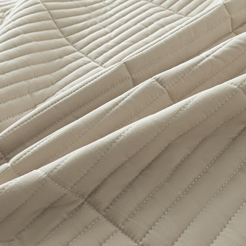 Водонепроницаемый вышитый защитный чехол для матраса, дышащая, регулируемая простыня на резинке, стеганое покрывало для кровати 150/160/180/200/220