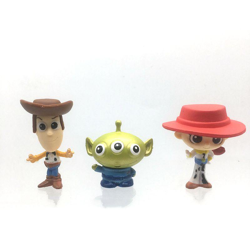 Toy Story 4 Fan-favorite Characters Mini Figures Set Of 17 For Decoration And Play
