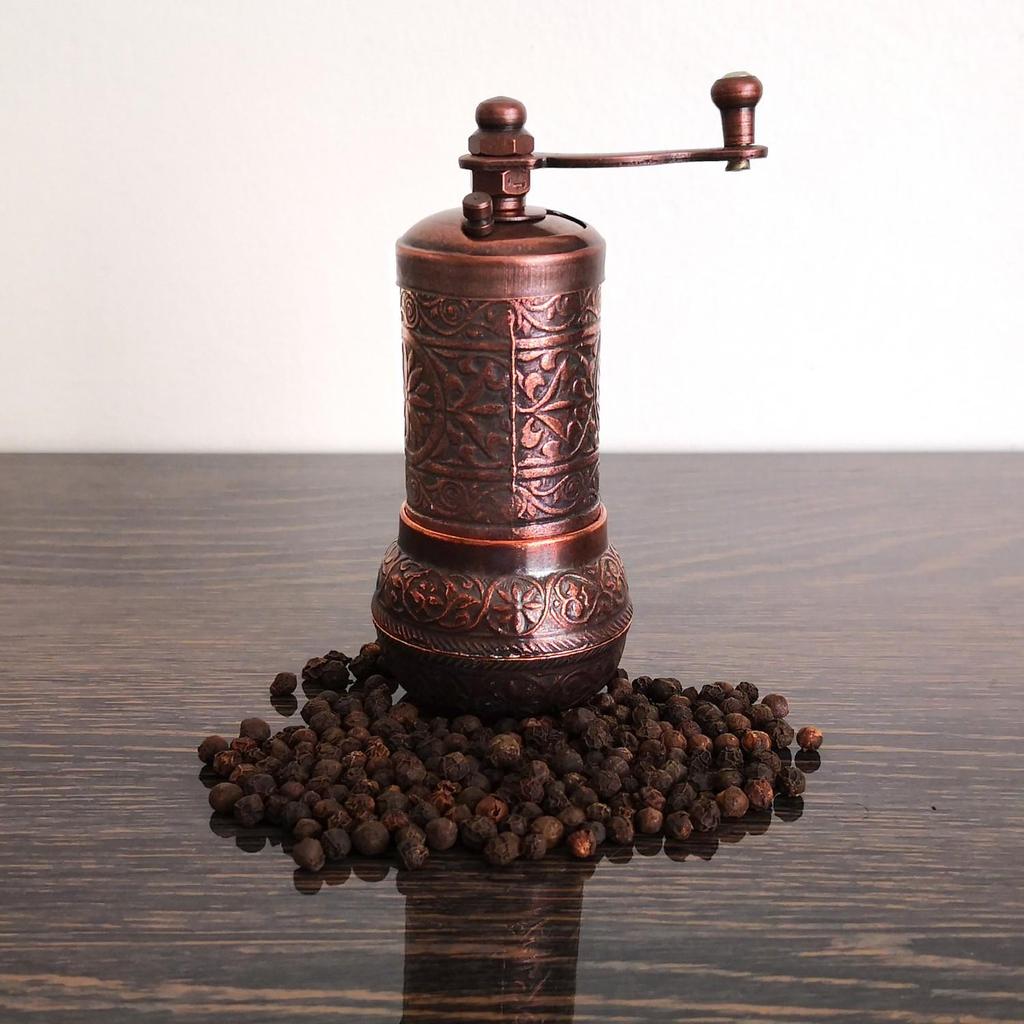 Кофейная мельница, Медная кофемолка, Медная кофемолка в традиционном стиле, Настоящий кофе