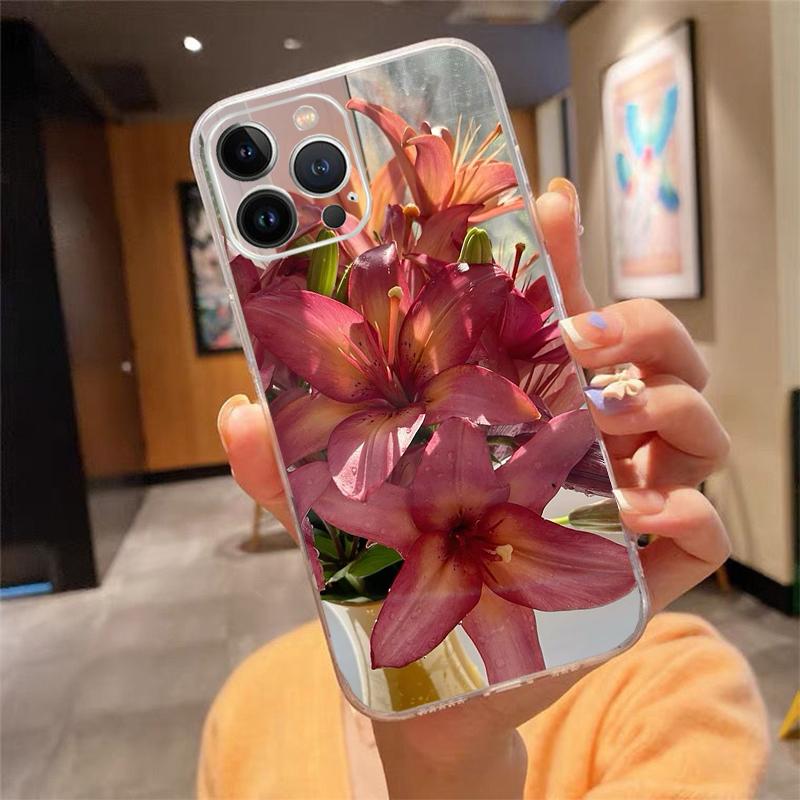 Phone Case For iPhone 17 Pro Max 17 Air 16 15 14 13 Pro Max 15 16 Pro 15Plus Lily Flower Silicone Cover