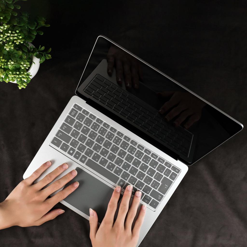 В Чехол-клавиатура для Surface Laptop поколения JIS Японская раскладка дюйм ТПУ Высокая прозрачность Чрезвычайно тонкий Защитный чехол Накладка на клавиши для Microsoft