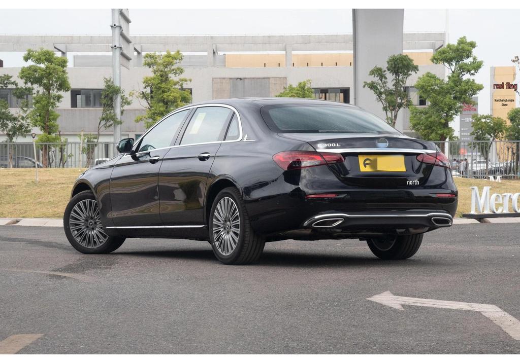 18-дюймовые и 19-дюймовые стальные диски для Mercedes E-Class (E300/E300L/E260/E260L/E200) - Модель 2022 года