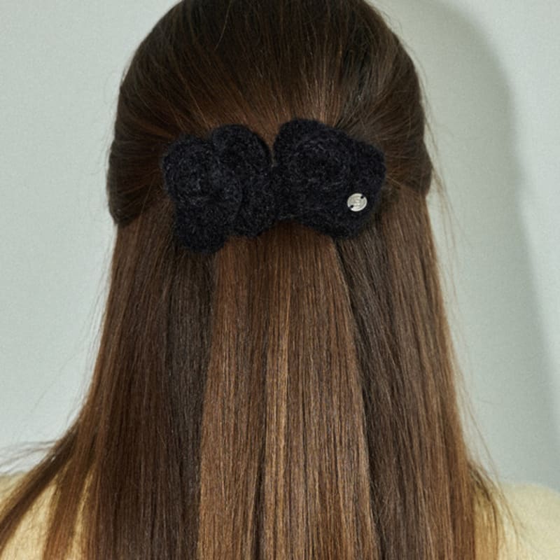 Slowslowly Camellia Handmade Crochet Mohair Knit Mini Hairpin _ 4Colors