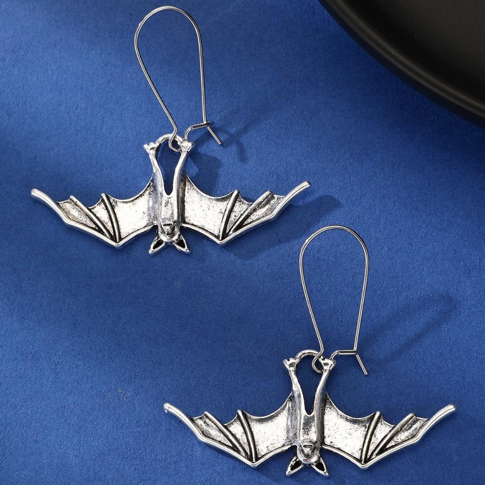 Сделай сам Ювелирные изделия Хэллоуин Серьги Ретро Имитация животного Подвеска Забавные серьги с летучими мышами Карнавал