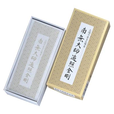 Ароматическая палочка Nippon Kodo с сутрами Namu Daishi Hensho Kongo 84×23×186