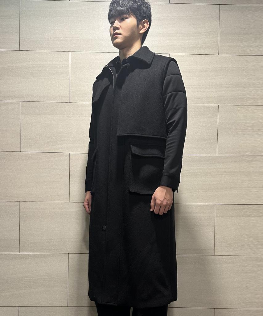 Beom Double Placket Vest Long Coat (Black)